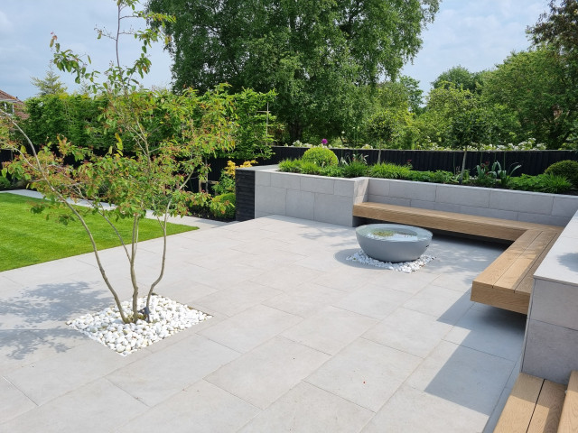 floating bench seating in contemporary entertaining garden in swindon